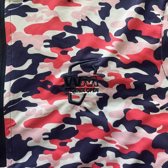 NWT Straight Down "Huntress" Pullover - Picture 2 of 4